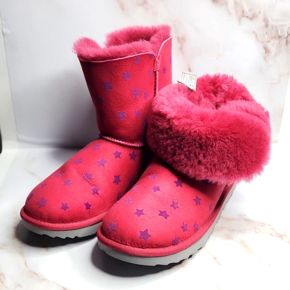 Ugg pink with purple stars and button New